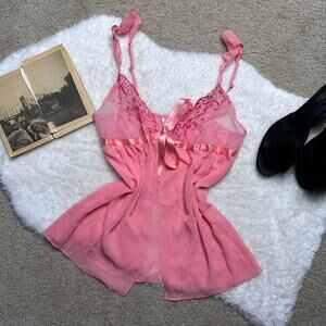 Vintage Victoria’s Secret 2010s babydoll chemise slip!